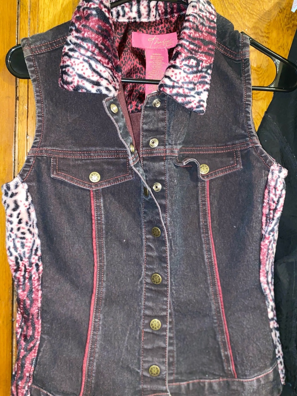 Thalia Sodi Animal Print Vest